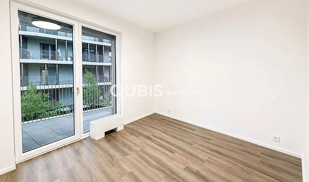 Pronájem bytu 2+kk 60 m², Praha – náhled fotky 2