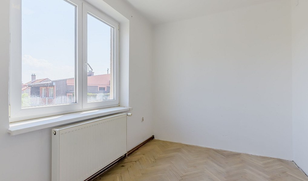 Prodej bytu 4+kk 90 m², Býchory – náhled fotky 2
