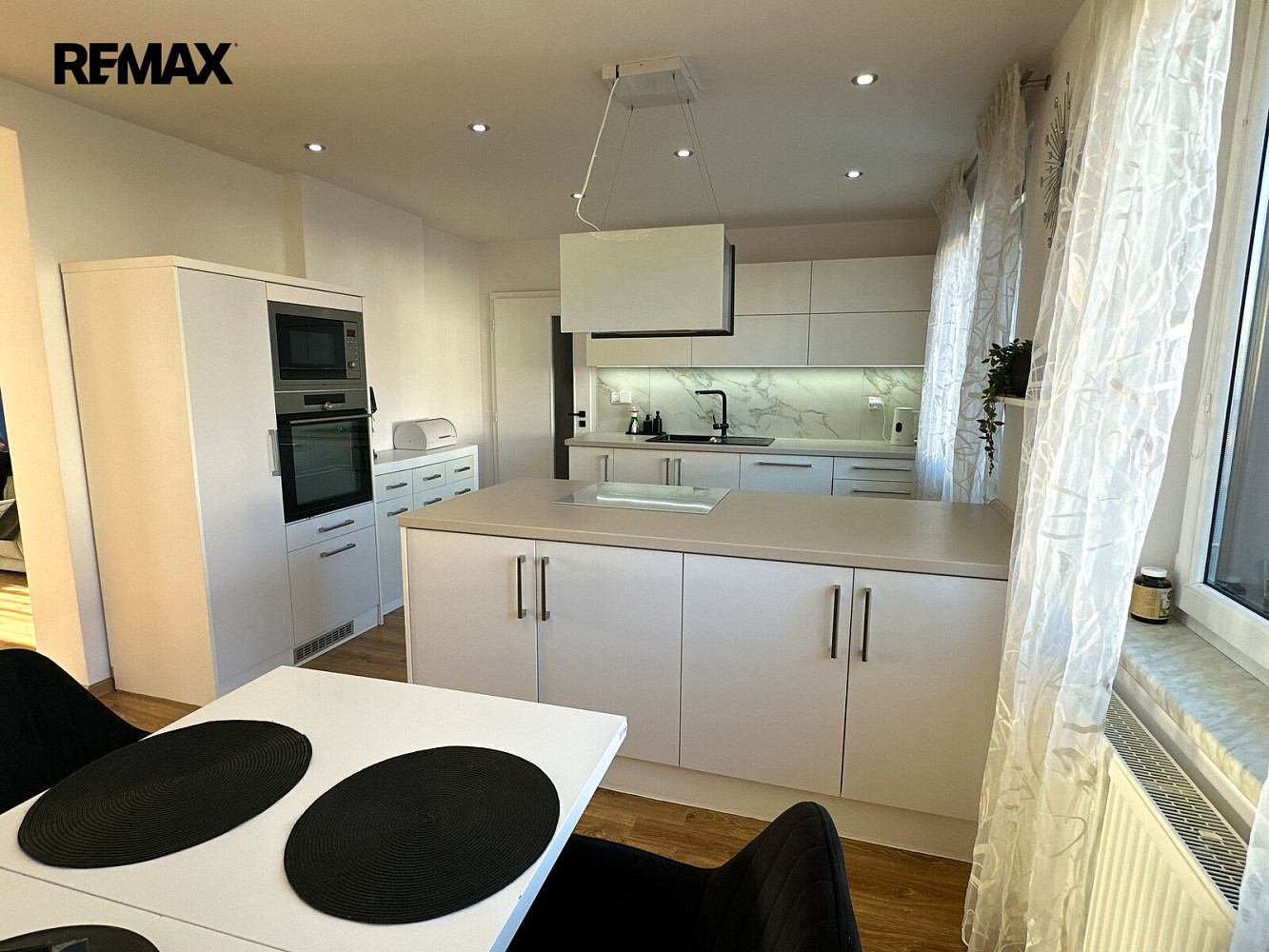 Prodej domu 300 m² s pozemkem 154 m² – fotografie 5