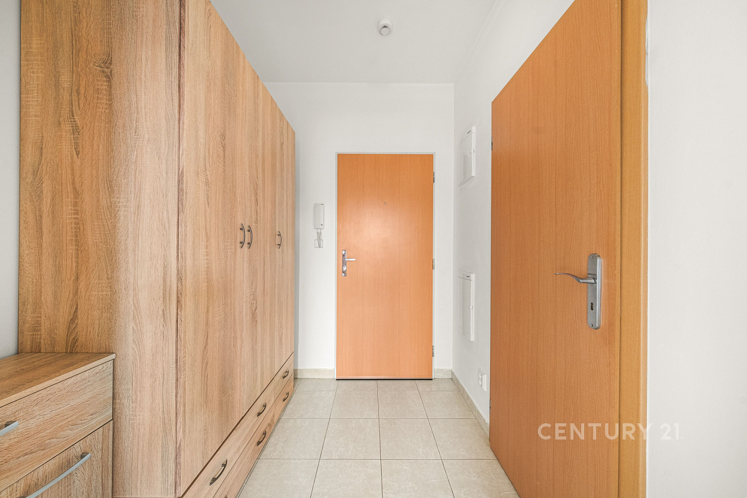 Pronájem bytu 1+kk 36 m² – fotografie 5