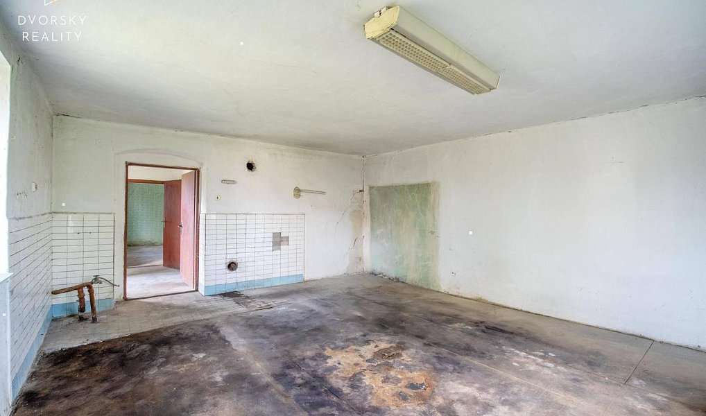 Prodej domu 170 m² s pozemkem 1 463 m², Jankovice – náhled fotky 4