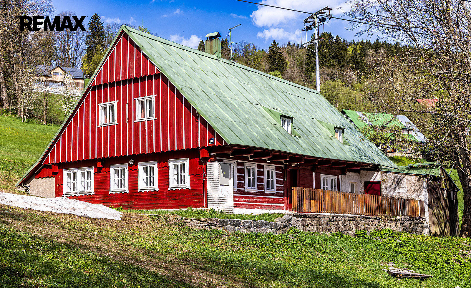 Prodej ubytovacího objektu 281 m² – fotografie 3
