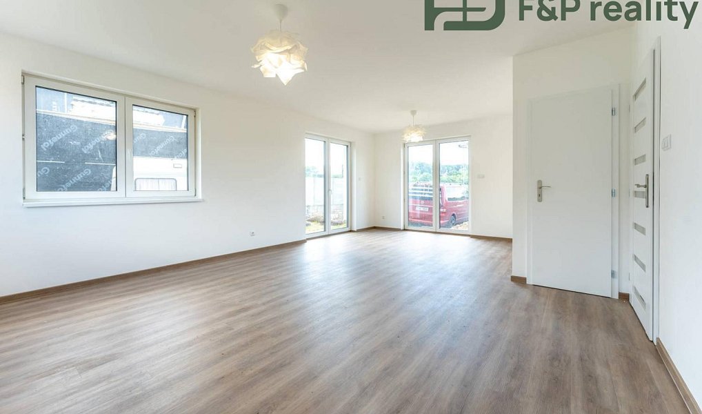 Prodej domu 121 m² s pozemkem 422 m², Hradešín – náhled fotky 3