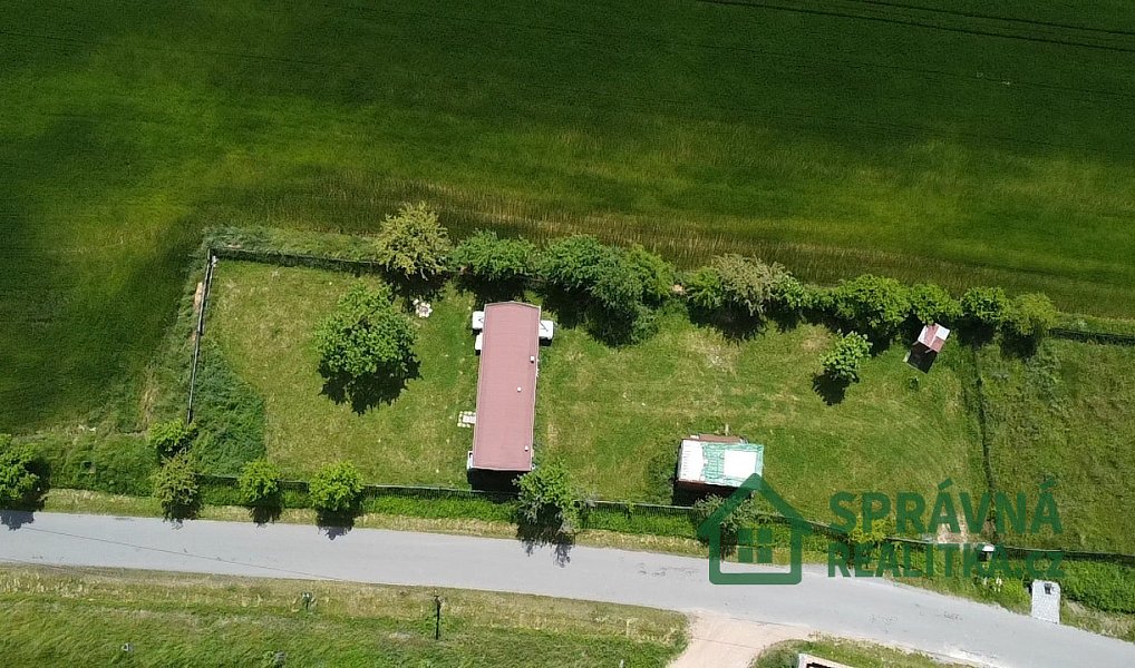 Prodej stavebního pozemku 972 m², Velečín – náhled fotky 3