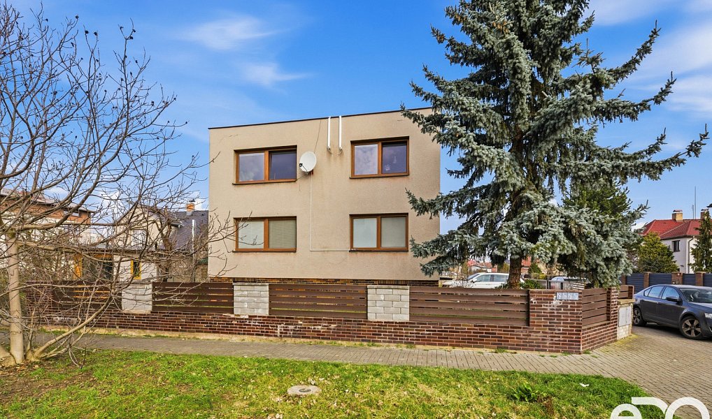 Prodej domu 267 m² s pozemkem 558 m², Praha – náhled fotky 4