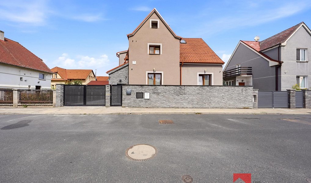 Prodej domu 180 m² s pozemkem 644 m², Štětí – náhled fotky 4