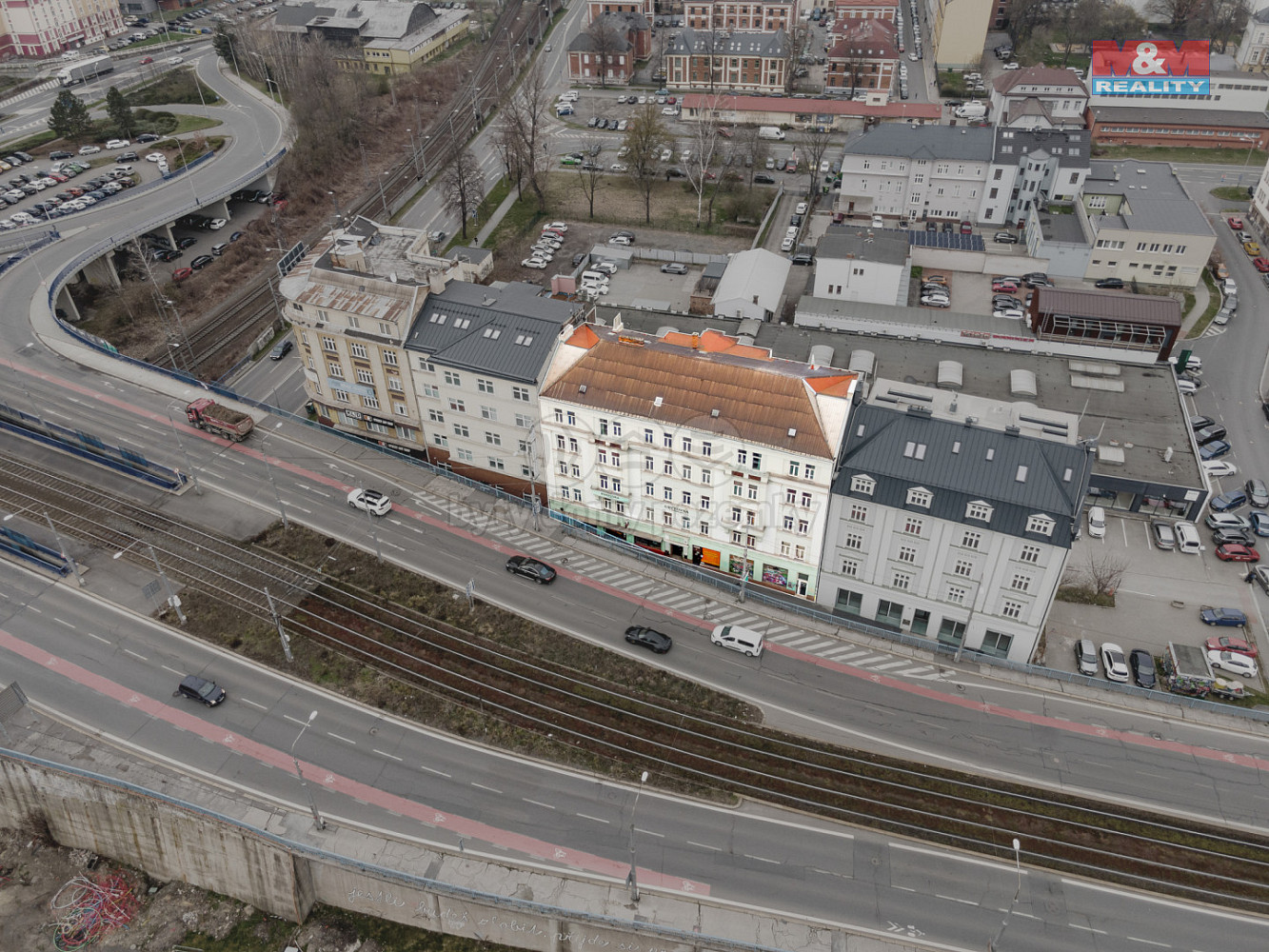 Prodej nájemního domu, činžáku 2 070 m² – fotografie 3