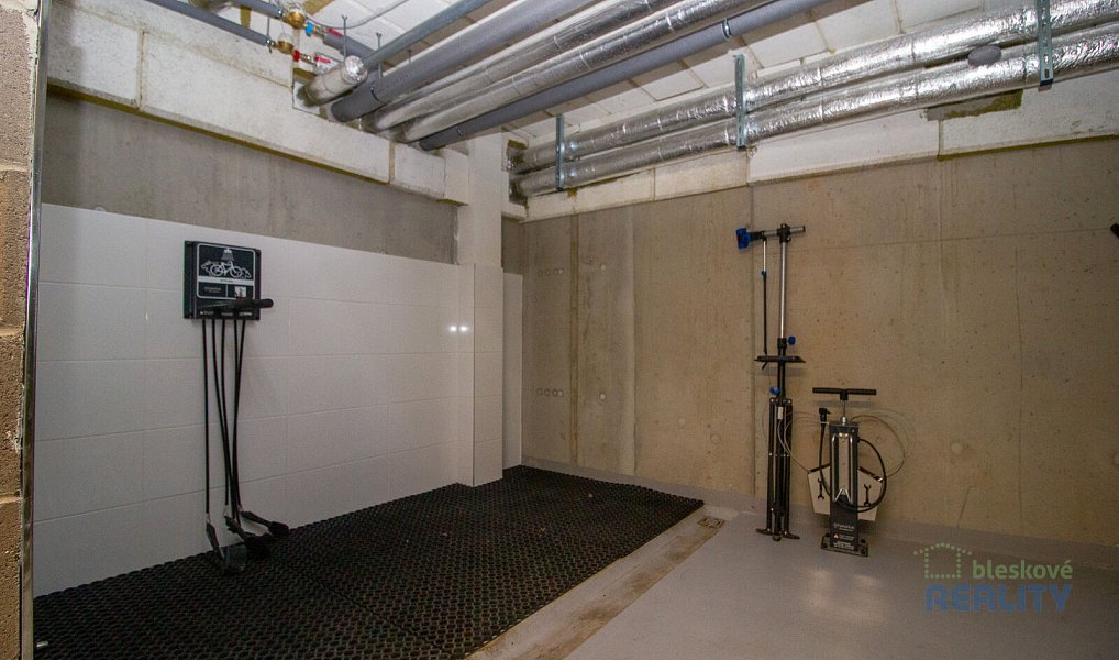Prodej bytu 3+kk 69 m², Praha – náhled fotky 16