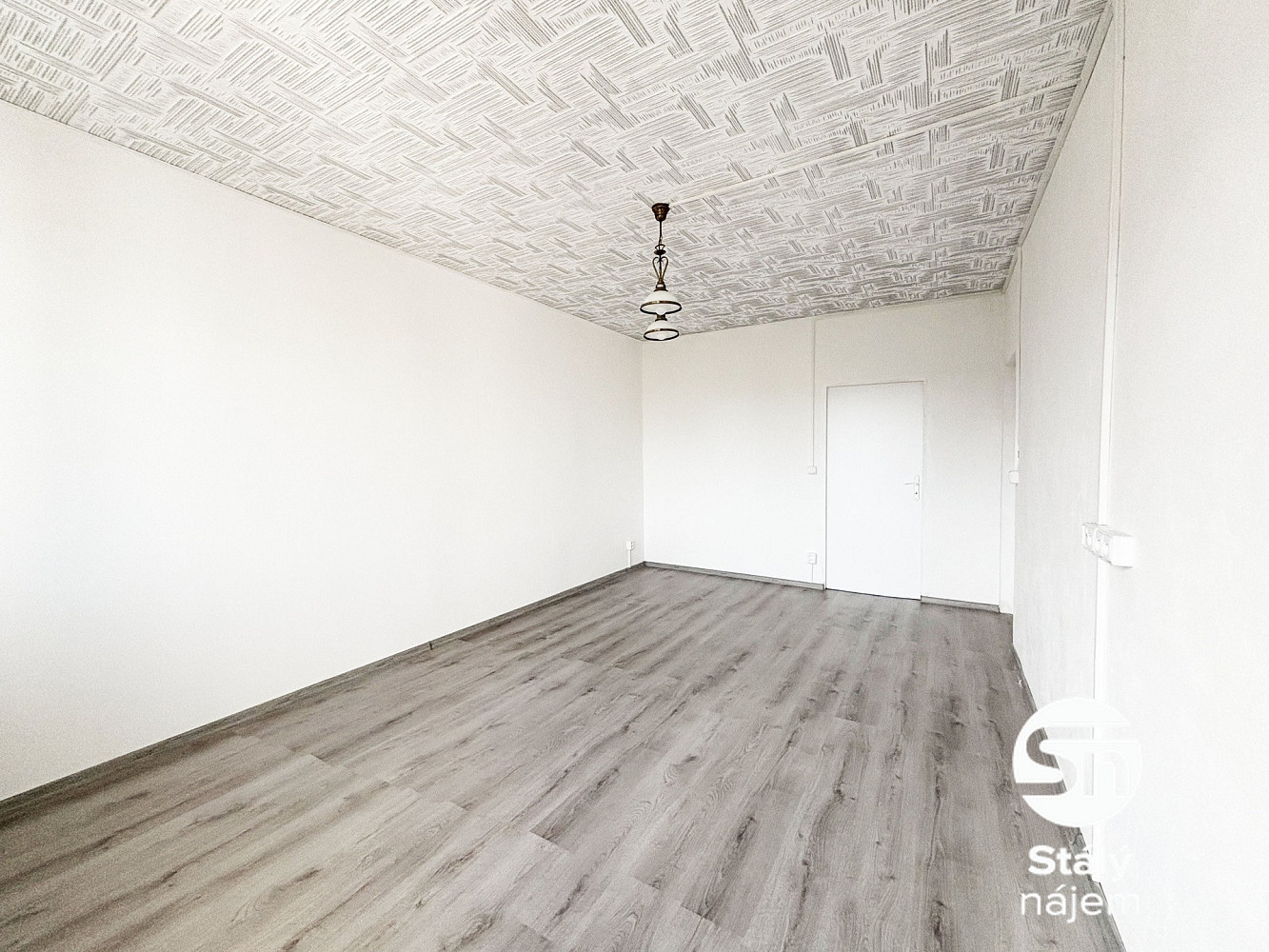 Pronájem bytu 2+1 57 m² – fotografie 2
