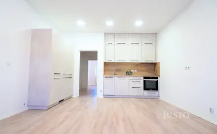Pronájem bytu 2+kk 50 m²