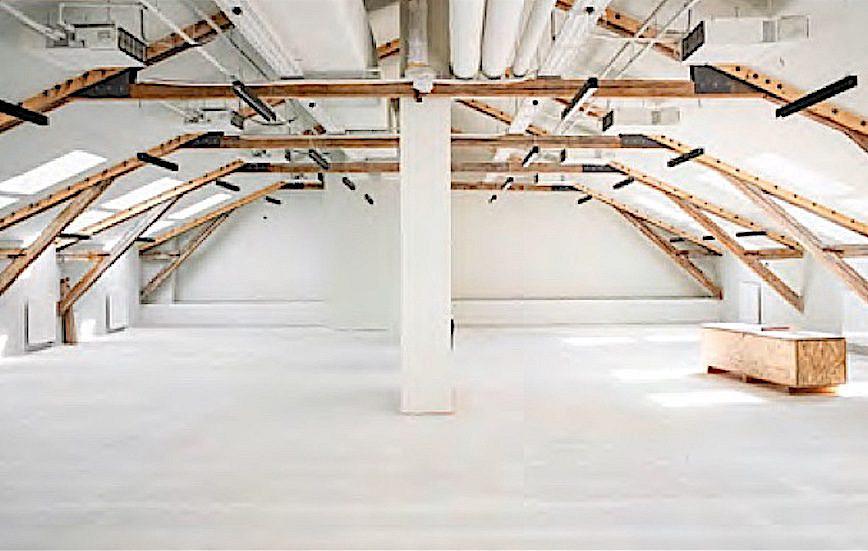 Pronájem kanceláře 195 m² – fotografie 3