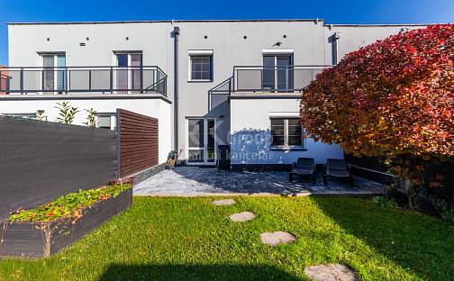 Prodej domu 150 m² s pozemkem 210 m², Englerova, Praha 9 - Třeboradice