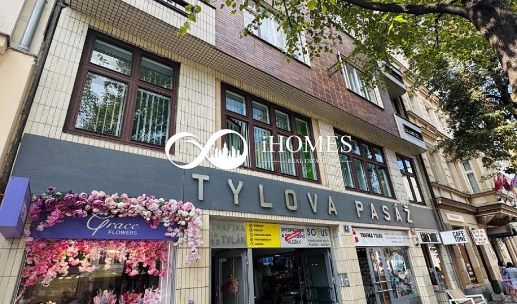 Pronájem obchodních prostor 50 m², Praha – fotka 1 z 9