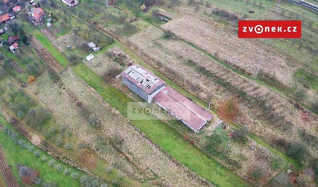 Prodej zemědělského objektu 800 m², Študlov – náhled fotky 8