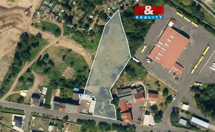 Prodej stavebního pozemku 5 925 m², Teplice - Trnovany