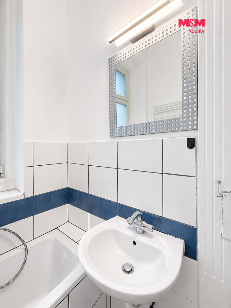 Pronájem bytu 1+kk 23 m² - Więcej