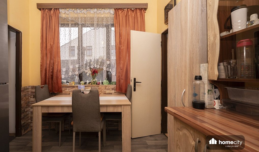 Prodej nájemního domu, činžáku 342 m², Jaroměř – náhled fotky 3