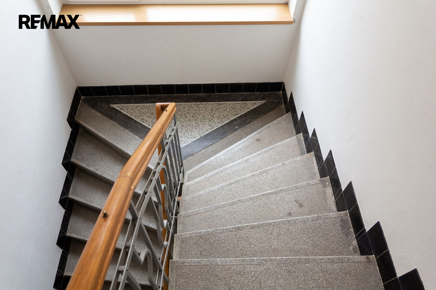 Prodej domu 370 m² s pozemkem 834 m² – fotografie 5
