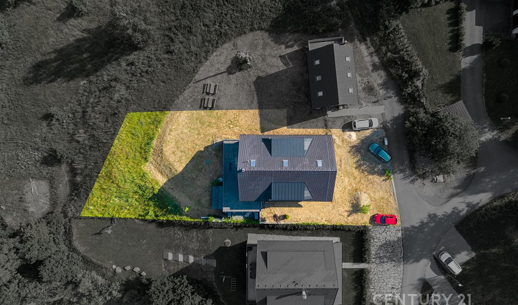 Prodej domu 473 m² s pozemkem 1 202 m², Dolní Morava – náhled fotky 3