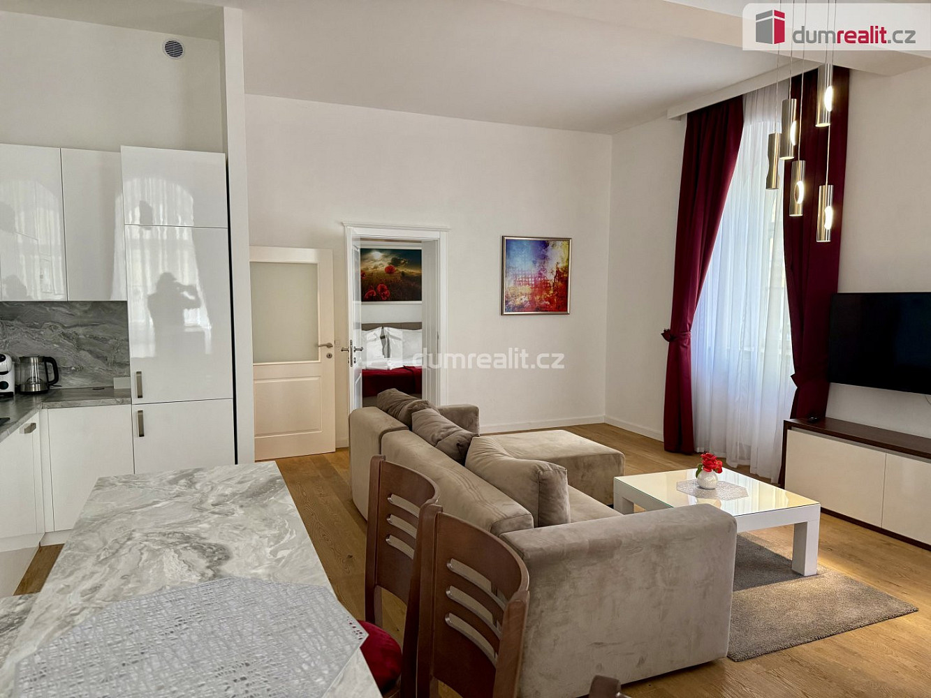 Pronájem bytu 3+kk 89 m² — photo 4