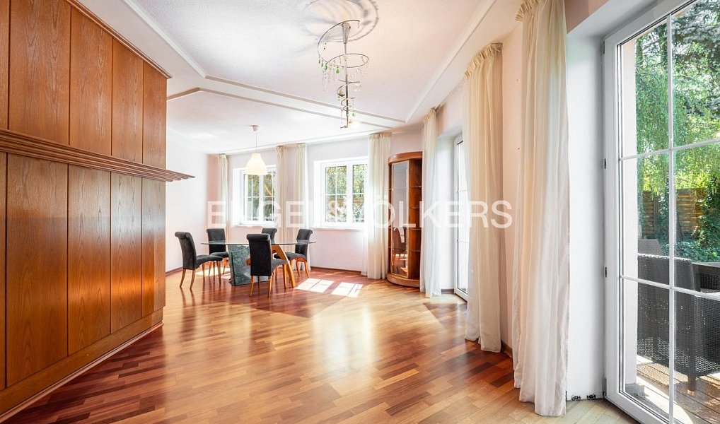 Prodej domu 463 m² s pozemkem 1 277 m², Přezletice – náhled fotky 2