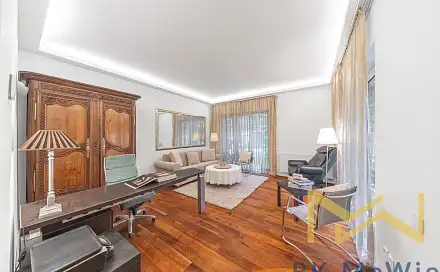Pronájem domu 259 m² s pozemkem 398 m², Jižní I, Praha 4 - Záběhlice