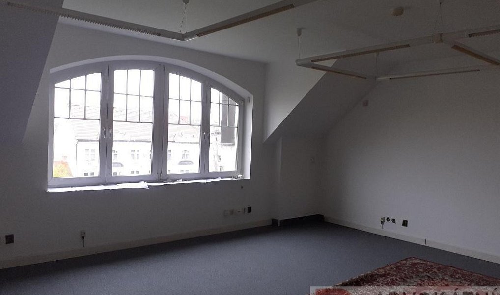 Pronájem kanceláře 55 m², Praha – náhled fotky 9