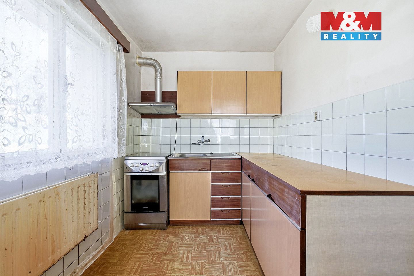 Prodej domu 174 m² s pozemkem 1 398 m² — photo 2