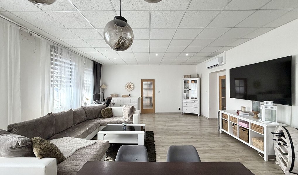 Prodej domu 466 m² s pozemkem 778 m², Chomutov – náhled fotky 5
