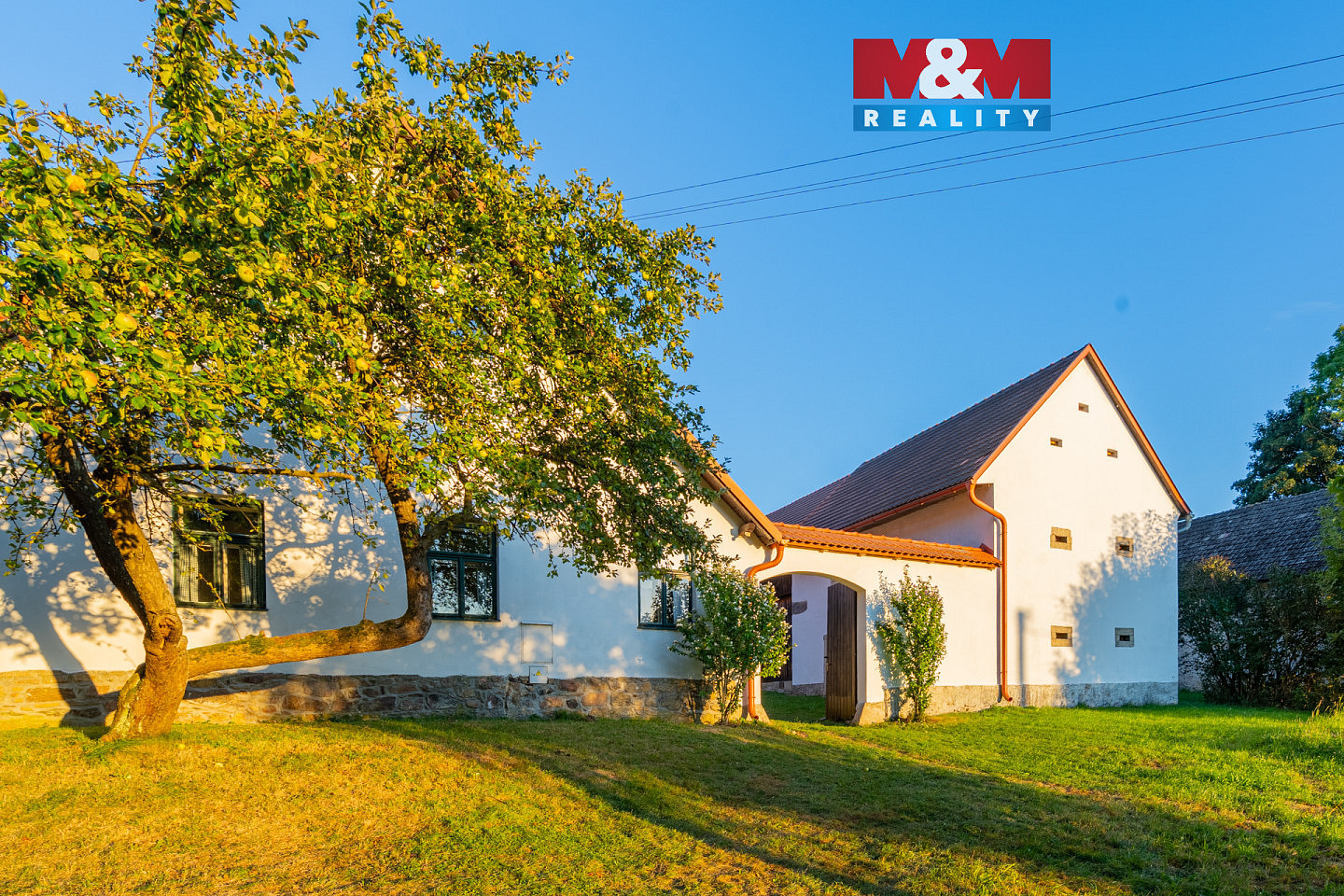 Prodej domu 245 m² s pozemkem 13 625 m²