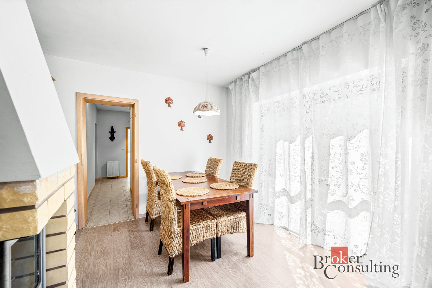 Prodej domu 196 m² s pozemkem 252 m² – fotografie 4