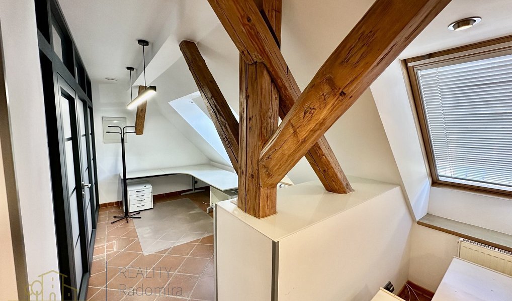 Pronájem kanceláře 31 m², Jičín – náhled fotky 9