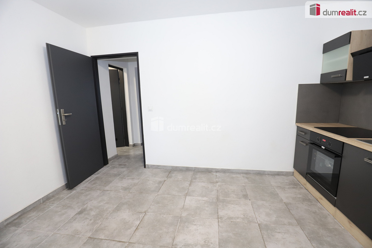 Pronájem bytu 3+1 59 m² — photo 4