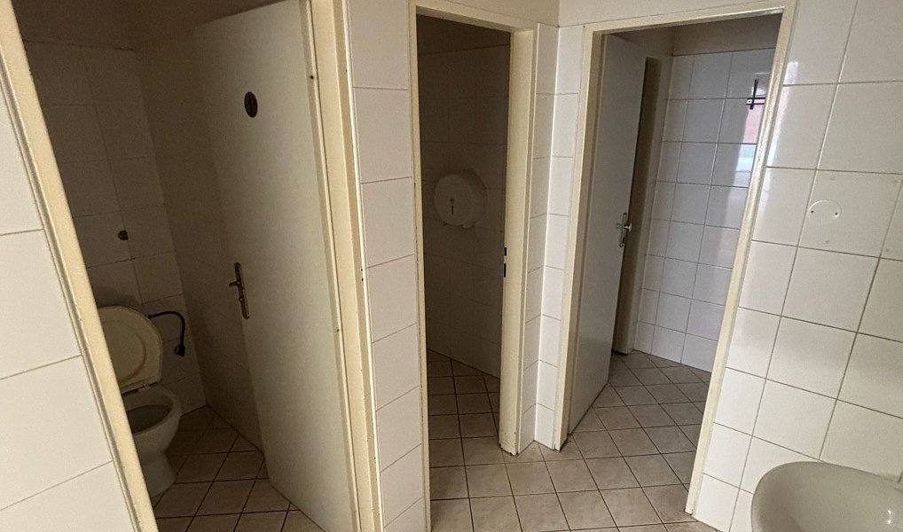 Pronájem obchodních prostor 121 m², Kladno – náhled fotky 15