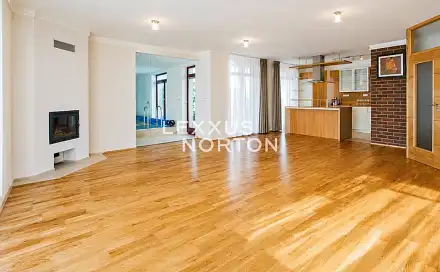 Pronájem domu 350 m² s pozemkem 800 m², Nad hradním potokem, Praha 6 - Veleslavín