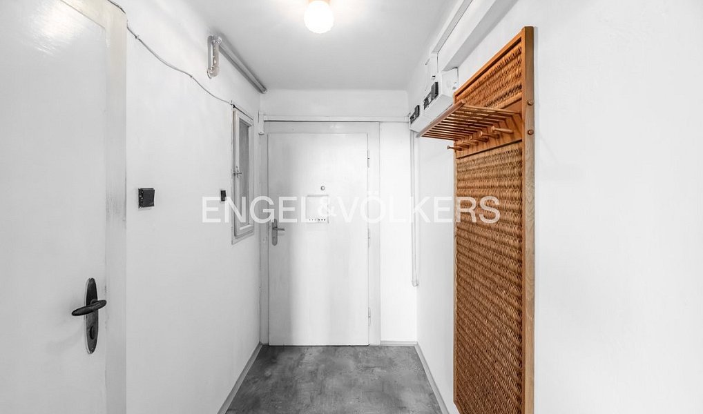 Pronájem bytu 2+kk 44 m², Praha – náhled fotky 3