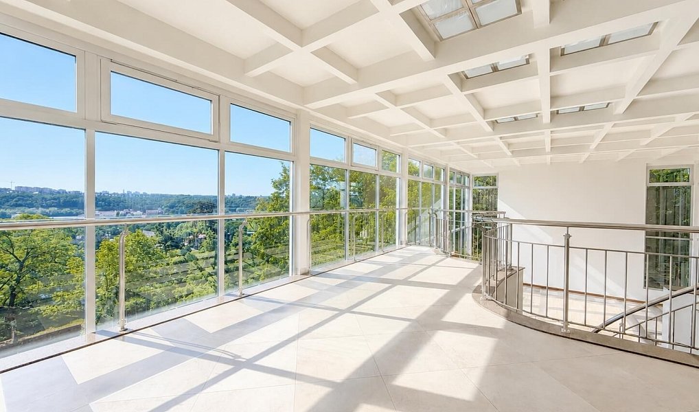 Pronájem domu 1 200 m² s pozemkem 3 532 m², Praha – náhled fotky 55