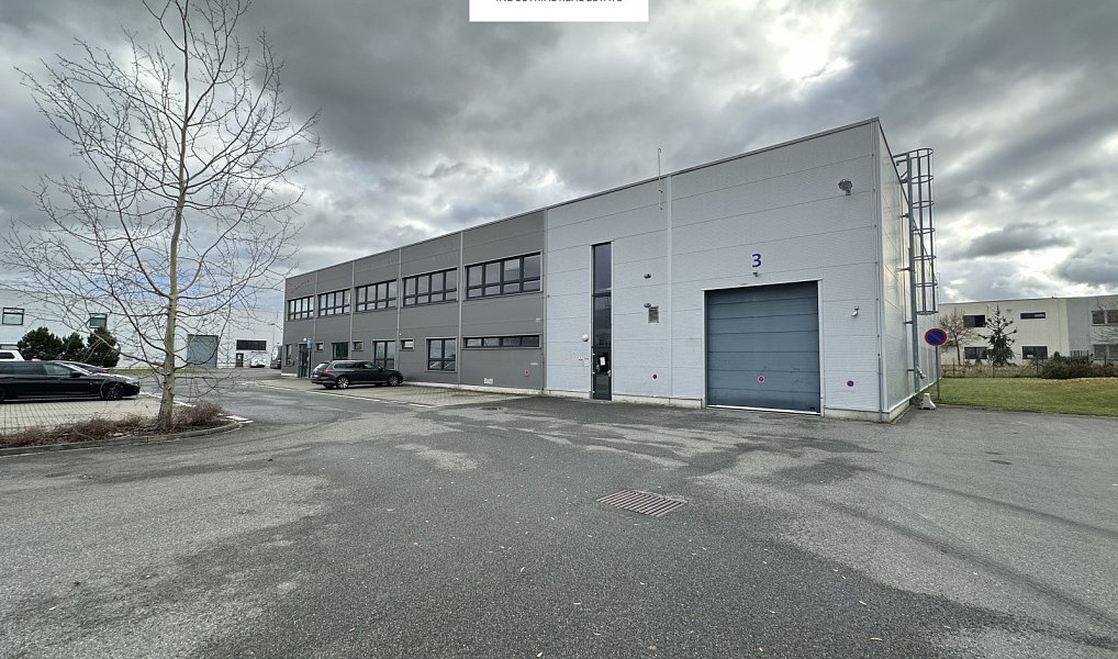 Pronájem skladovacích prostor 1 363 m², Vestec – náhled fotky 11