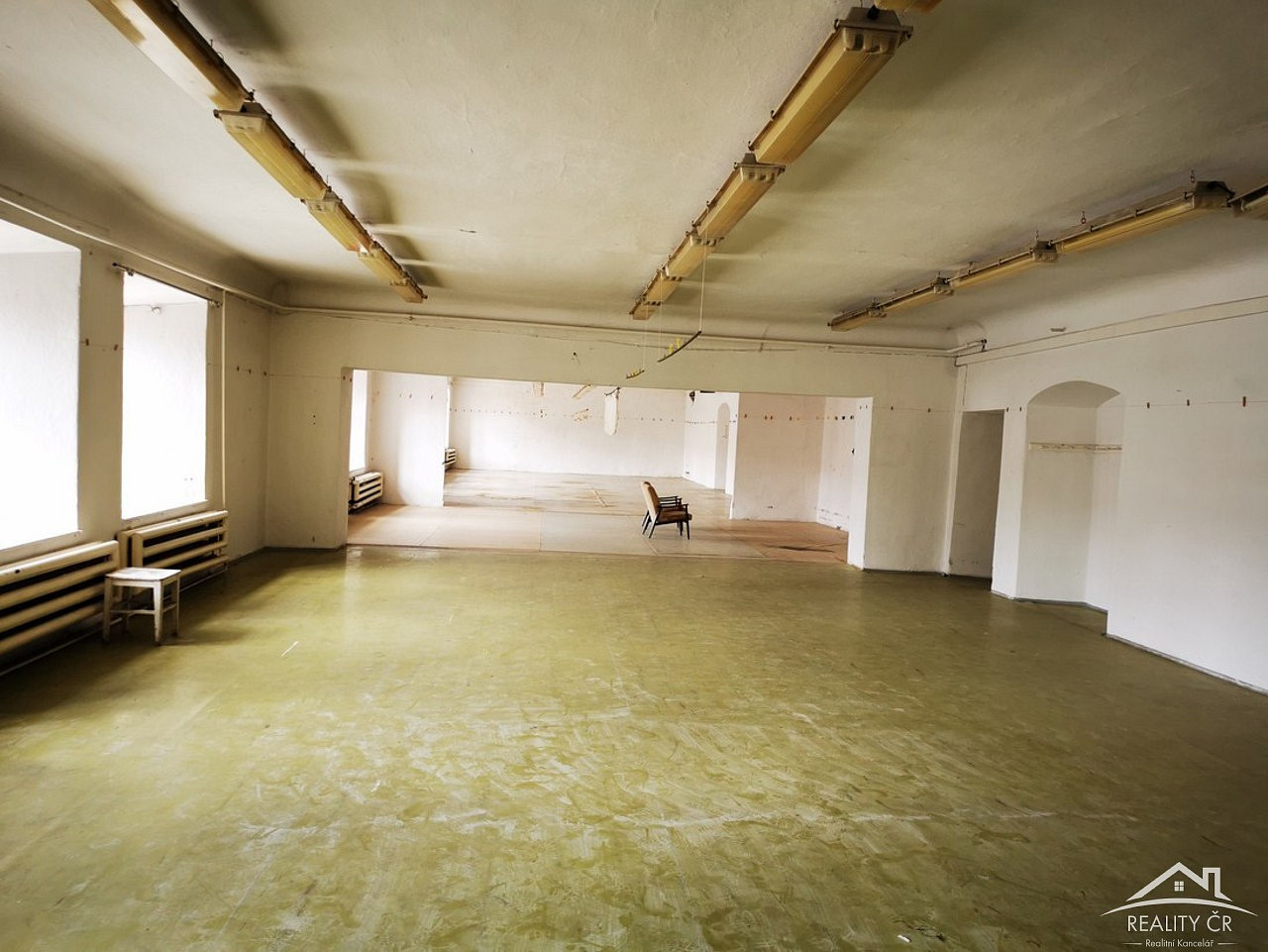 Prodej komerčního objektu (jiného typu) 1 067 m² – fotografie 2