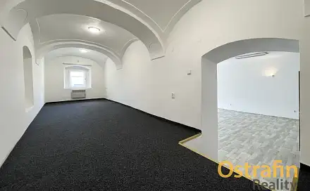 Pronájem kanceláře 72 m², náměstí Svobody, Frýdek-Místek - Místek