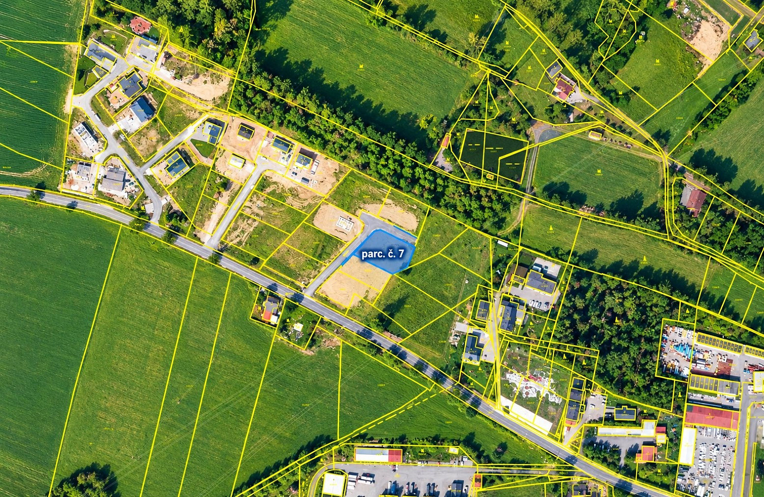 Prodej komerčního pozemku 988 m²