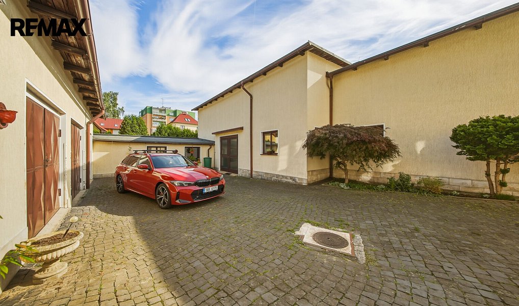 Prodej domu 257 m² s pozemkem 662 m², Nový Bor – náhled fotky 41
