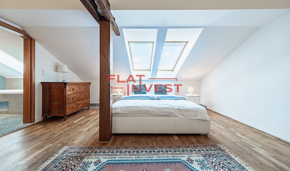 Prodej bytu 6+kk 294 m², Praha – náhled fotky 11