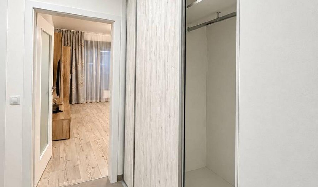 Pronájem bytu 2+kk 67 m², Praha – náhled fotky 9