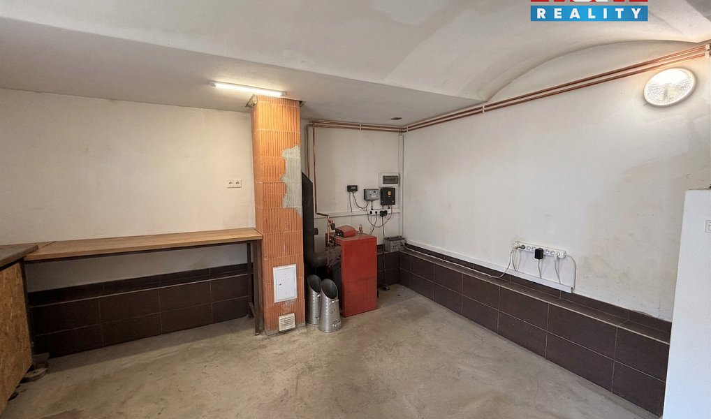 Prodej domu 768 m² s pozemkem 394 m², Dolní Bukovsko – náhled fotky 9