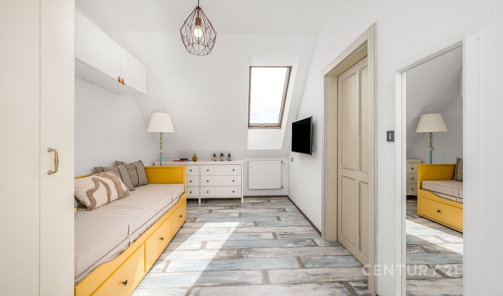 Prodej bytu 2+kk 45 m², Jesenice – náhled fotky 5