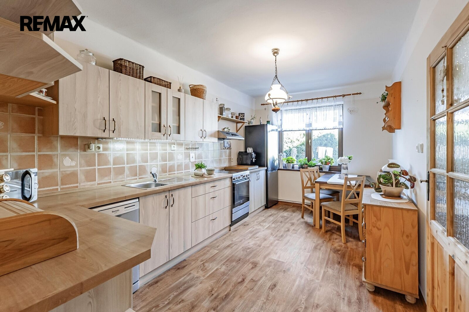 Prodej domu 123 m² s pozemkem 869 m² – fotografie 3