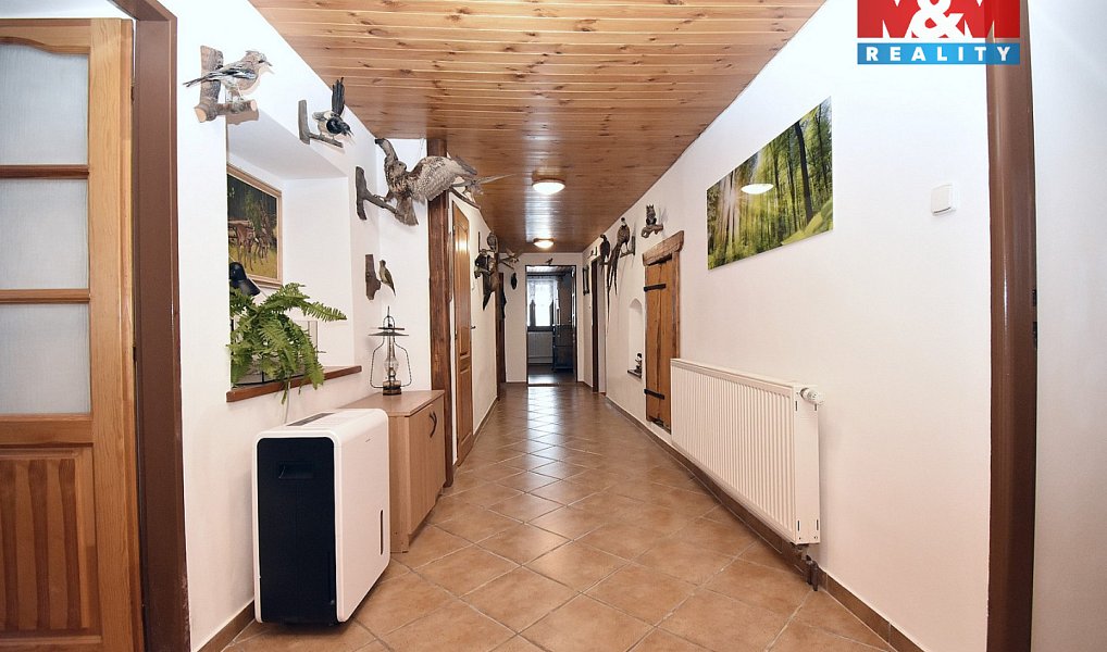 Prodej domu 320 m² s pozemkem 2 079 m², Malá Morava – náhled fotky 16