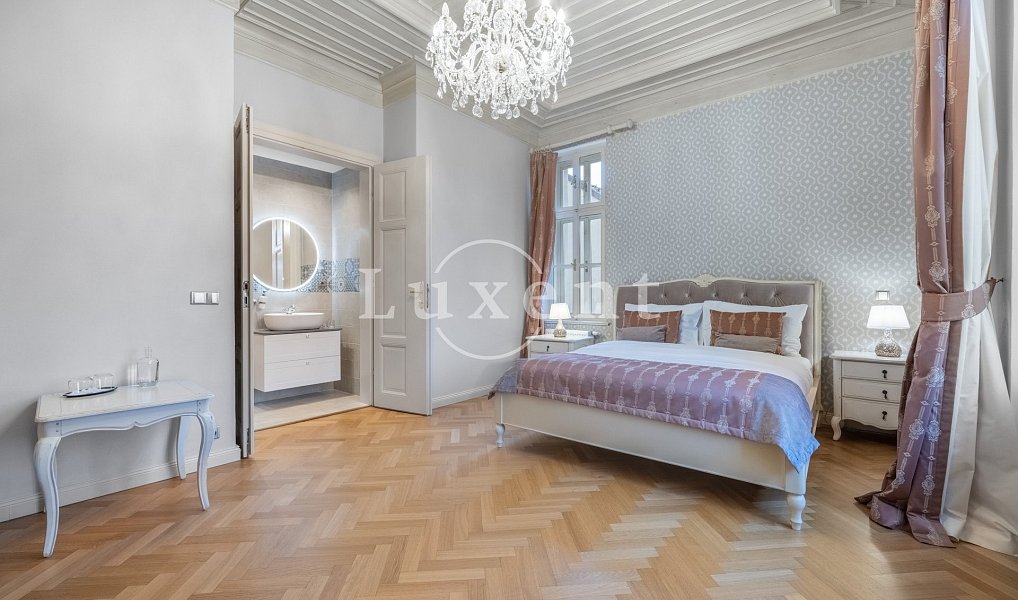 Prodej domu 1 585 m² s pozemkem 6 505 m², Trnová – náhled fotky 13