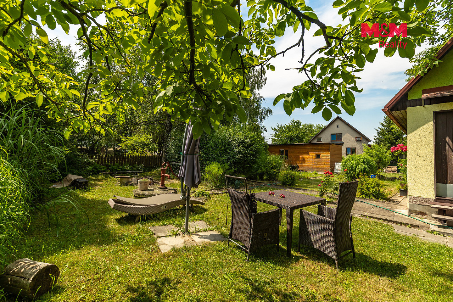 Prodej stavebního pozemku 950 m² – další